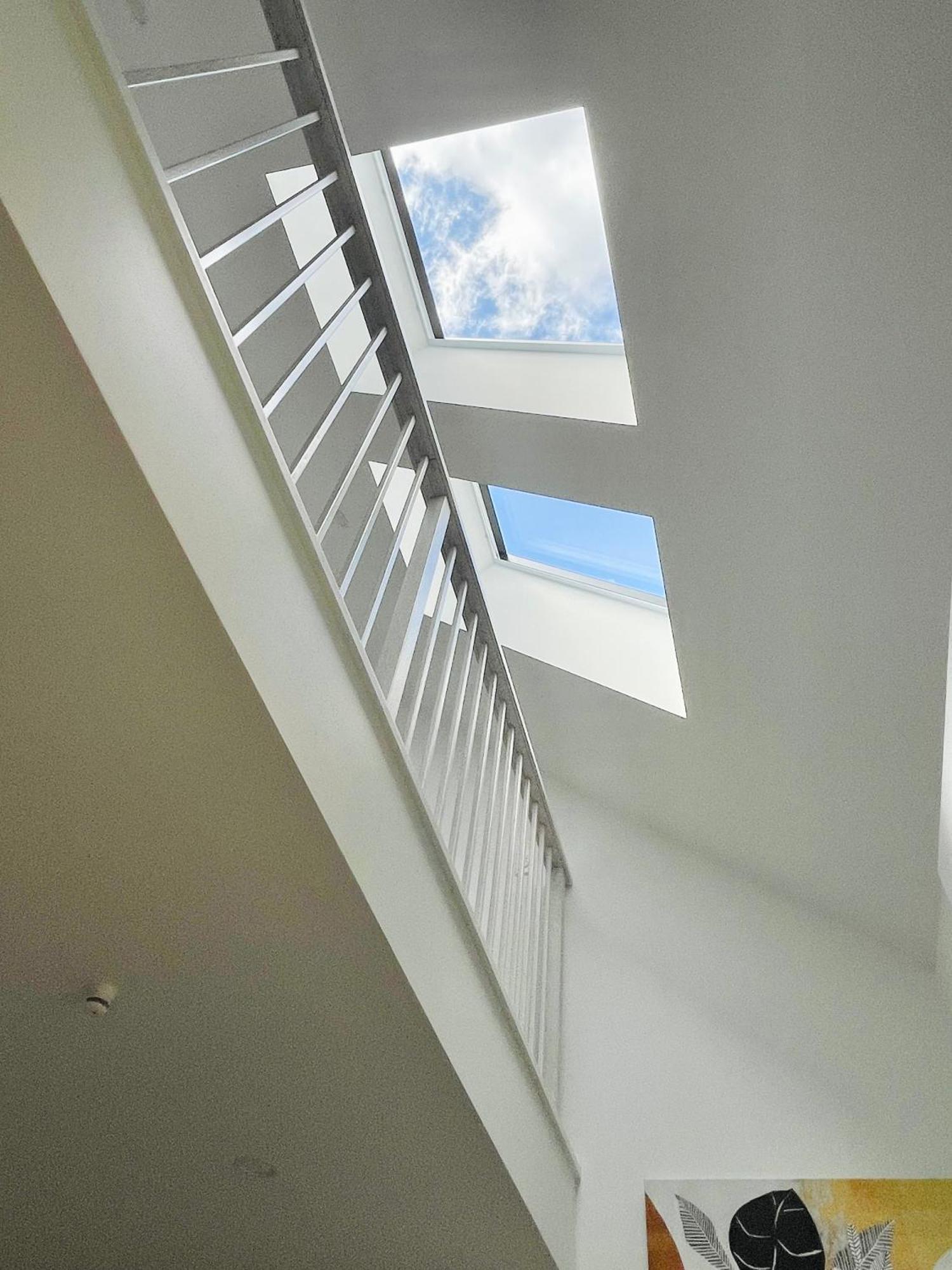 Sunny Oasis- Modern Loft Hidden On Cashel Christchurch